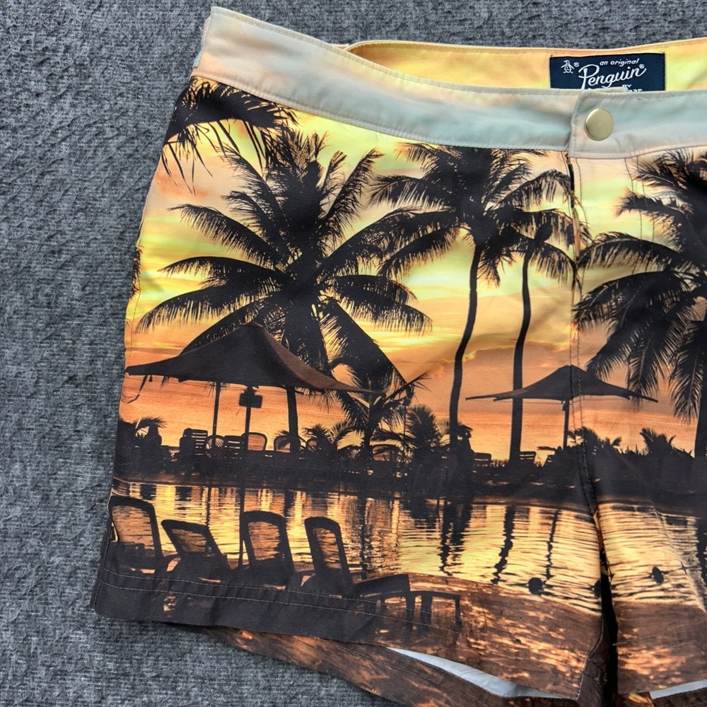 Original Penguin Swim Trunks Mens 34‎ Palm Tree Beach Bathing Suit - Picture 2 of 8